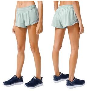 Lululemon Hotty Hot II Low Rise Short 2.5" Hazy Jade Green Size 10 Run Gym